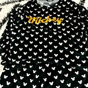 Mickey pjs 15 dollars girls